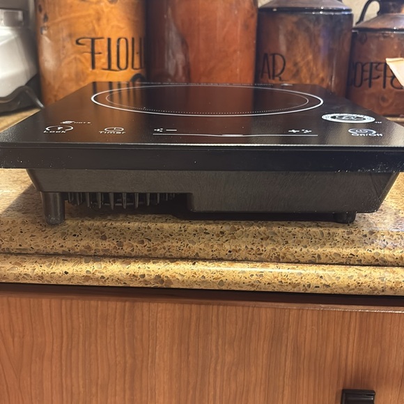 Chef’s Counter Infrared Digital Stove New In BOX size 16x4xx13 - Picture 2 of 6